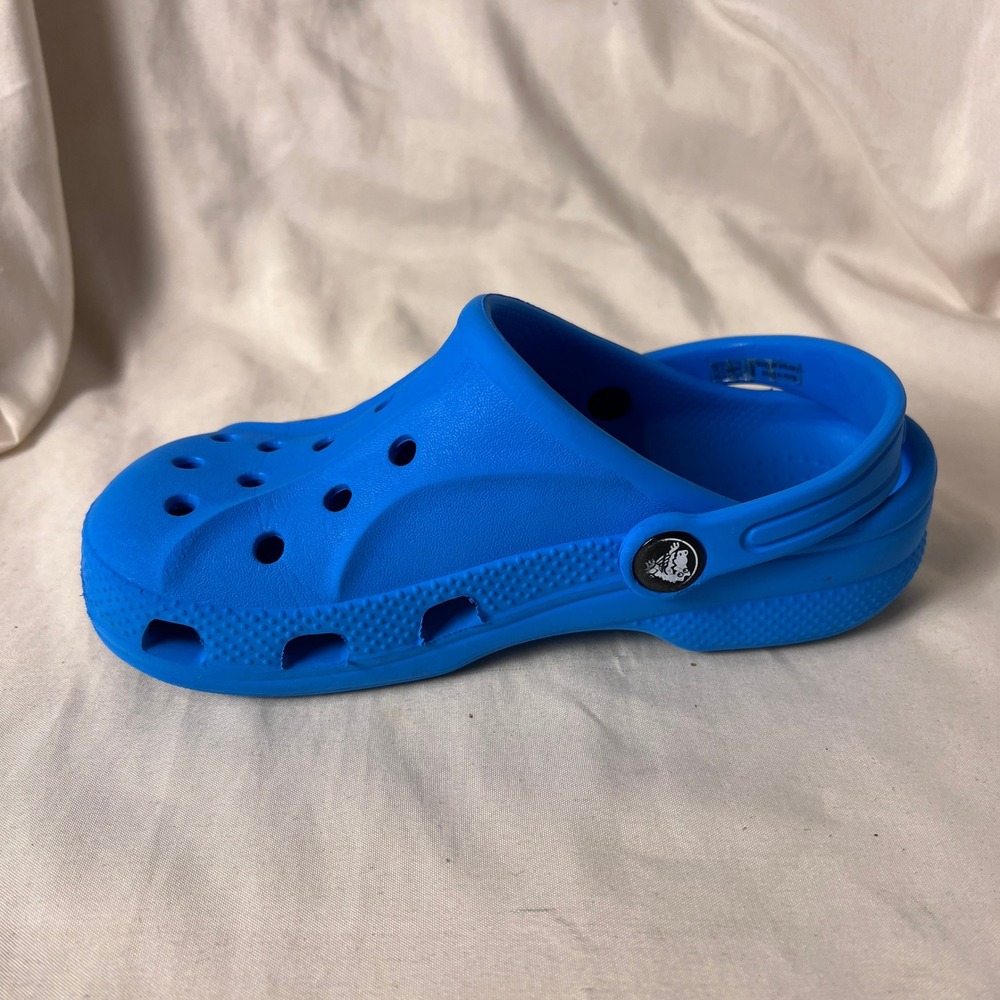 Crocs Kids Baya Clog Bright Blue Slip On Water Shoes Size C13 207013-410